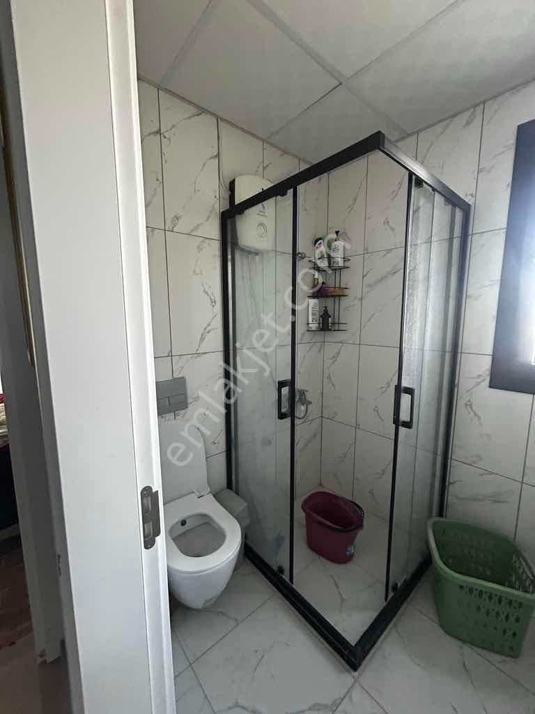 Çandarlı Bağyeri Evleri Sitesinde Ortak Havuzlu Tripleks Villa - Görsel 3