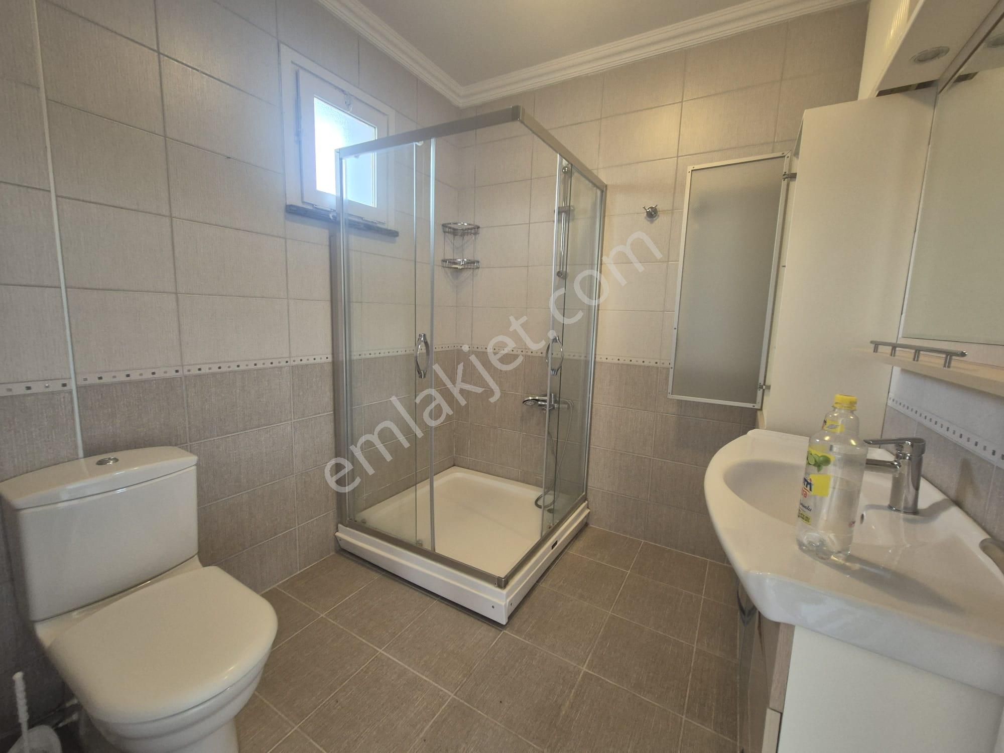 Kilyosta 786 M2 Arsa İçersin'de 6+2 Müstakil Havuzlu Villa .... - Görsel 16