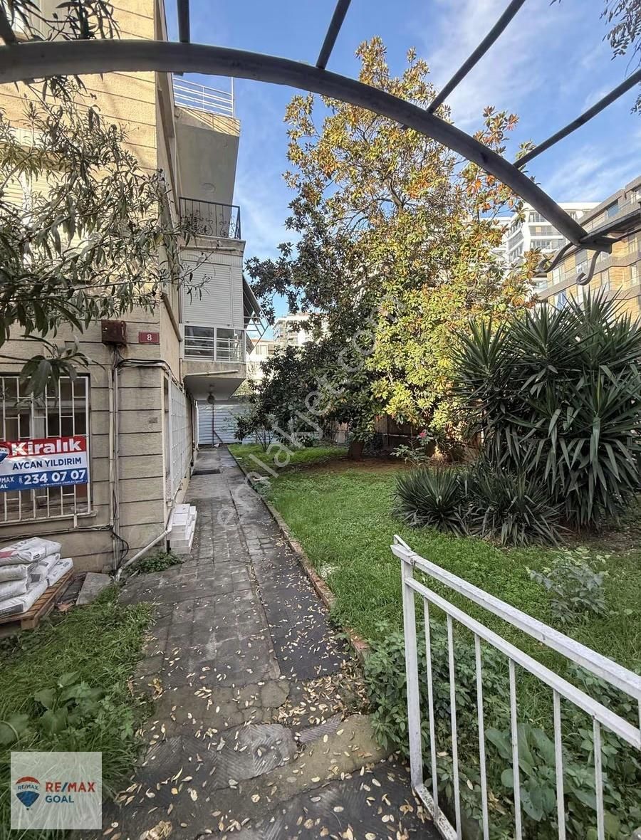 Kalamış Sahil Parselinde İçi Yenilenmiş Kiralık Daire - Görsel 11