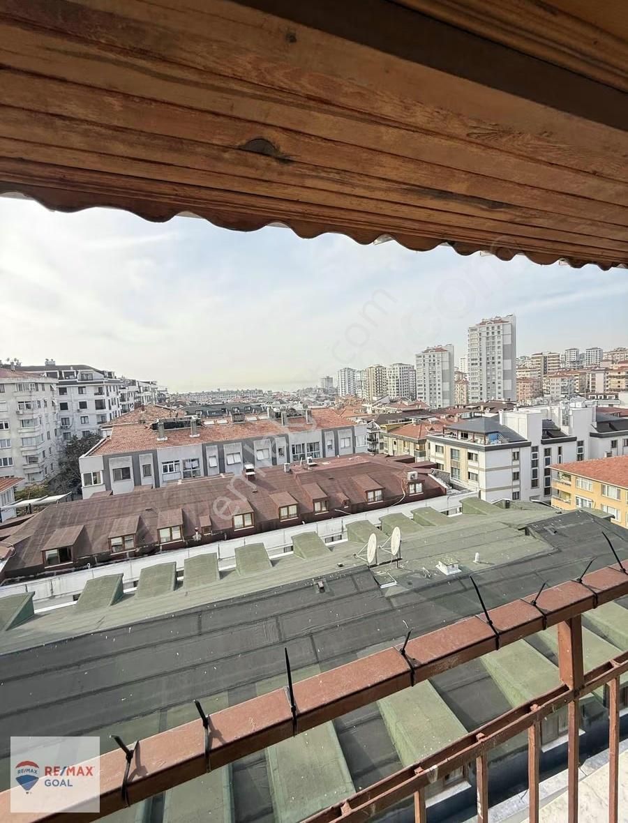 Cadde' Ye Yakın Deniz Manzaralı Dubleks Daire - Görsel 16