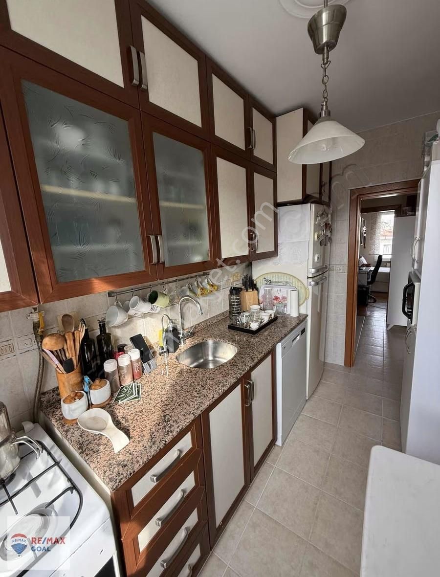 Cadde' Ye Yakın Deniz Manzaralı Dubleks Daire - Görsel 2