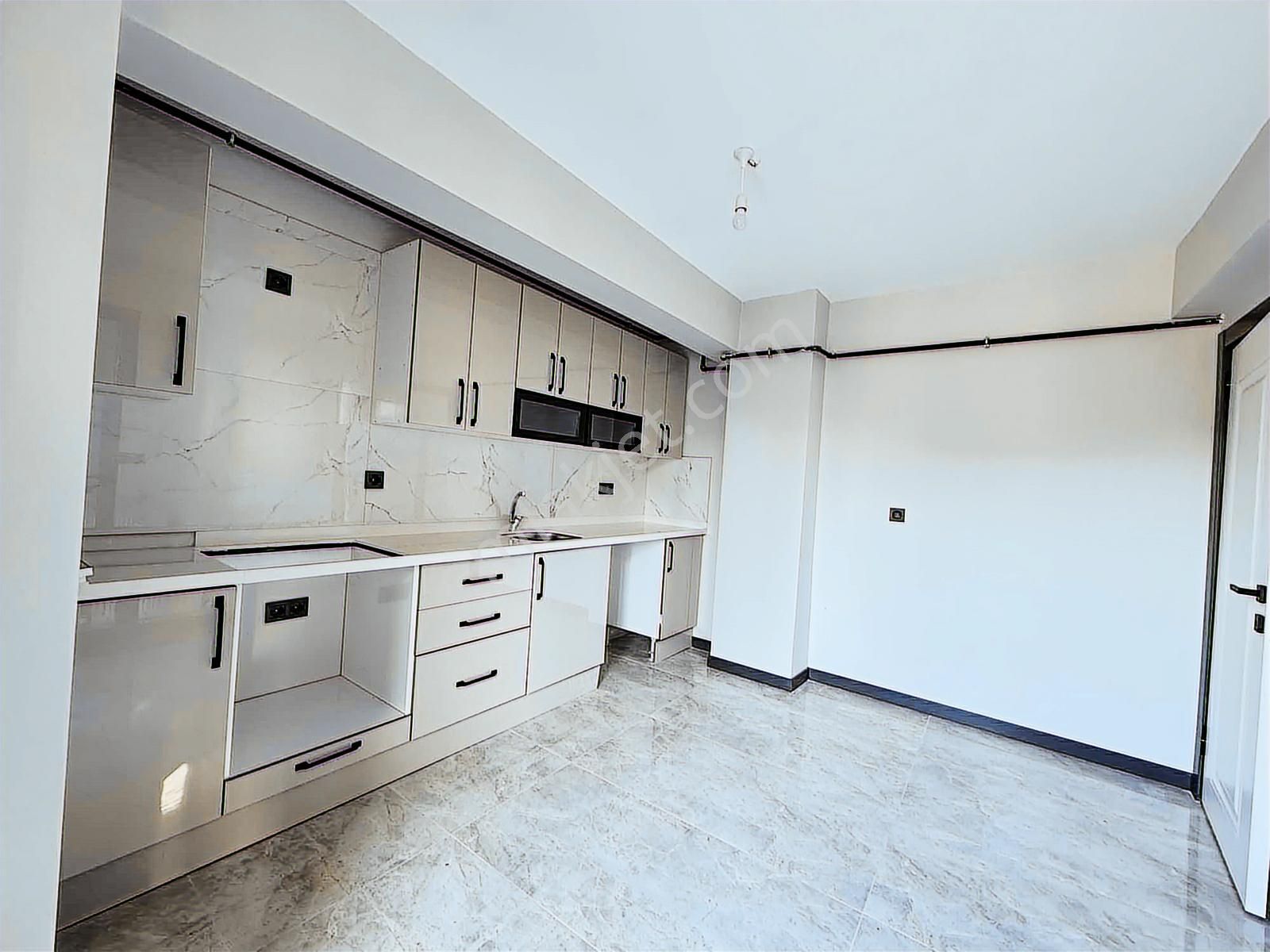 Kartal'da 130m2 Muhteşem 3+1 Sıfır Satılık Daire - Görsel 6