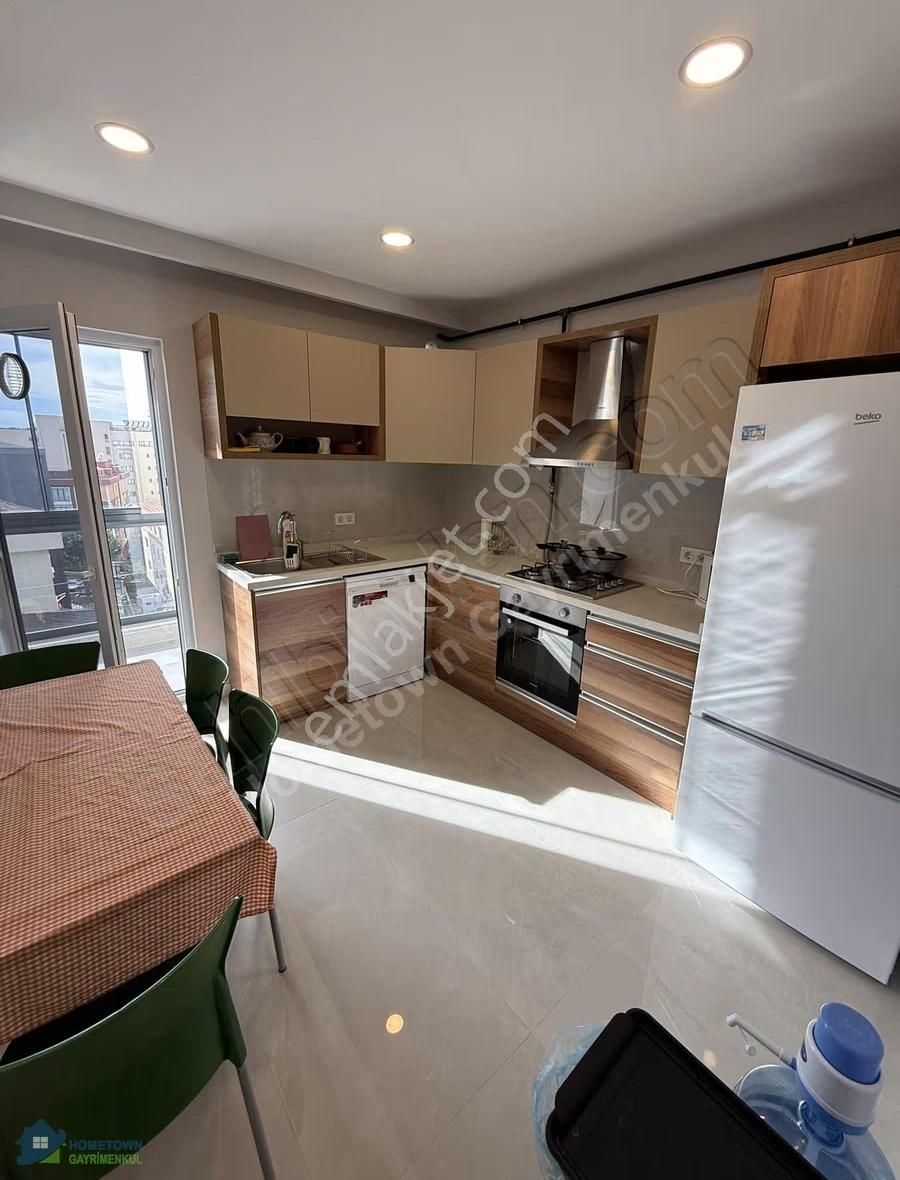 Maltepe Zümrütevler De Metro Ya Komşu Otoparklı Eşyalı 3+1 - Görsel 14