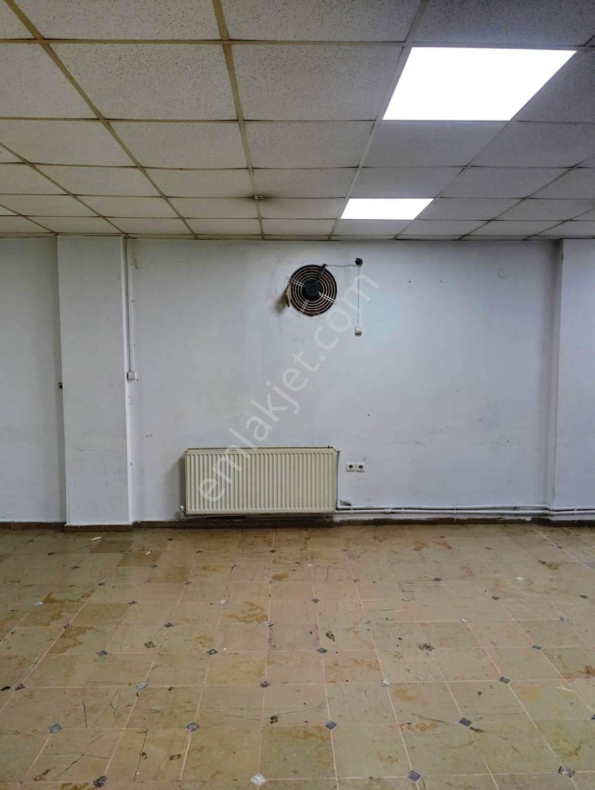 Cadde Üzeri Harika Konumlu Boş Dükkan - Görsel 10