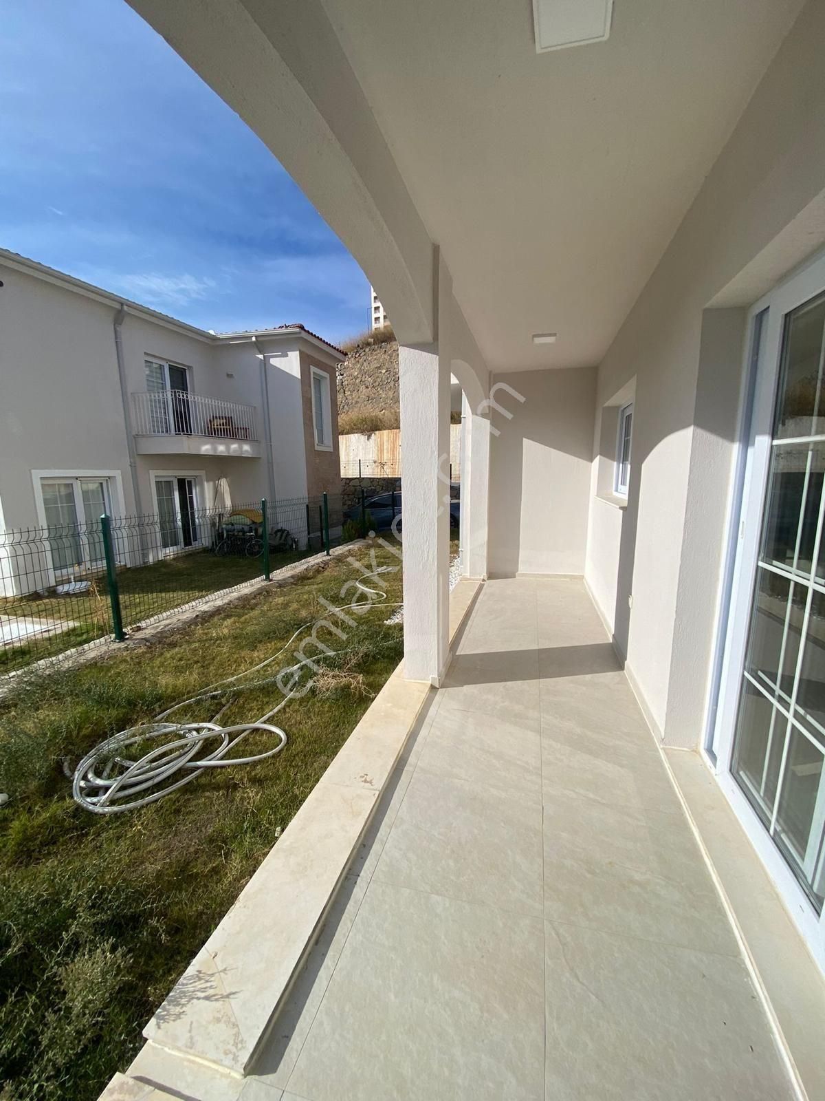 Kuşadası Satılık 4+1 Villa - Görsel 7