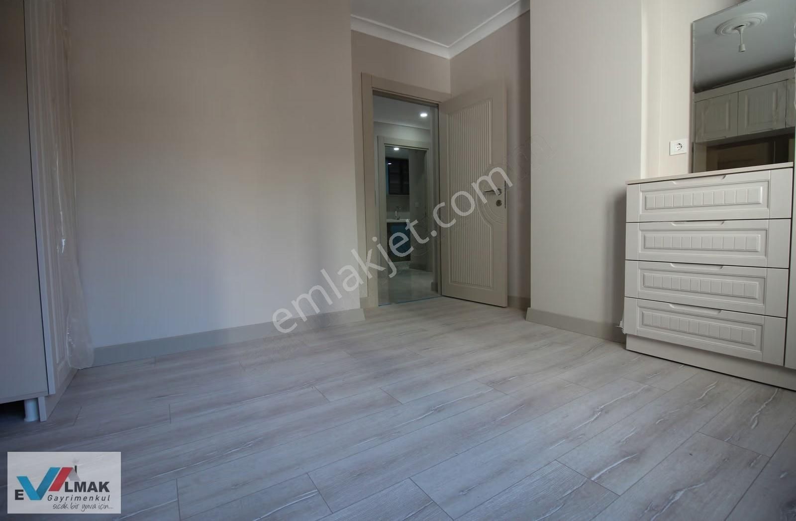 Evalmak'tan İnönü Mah.de Satılık 2+1 Lüx Yapım Arakat Daire - Görsel 14