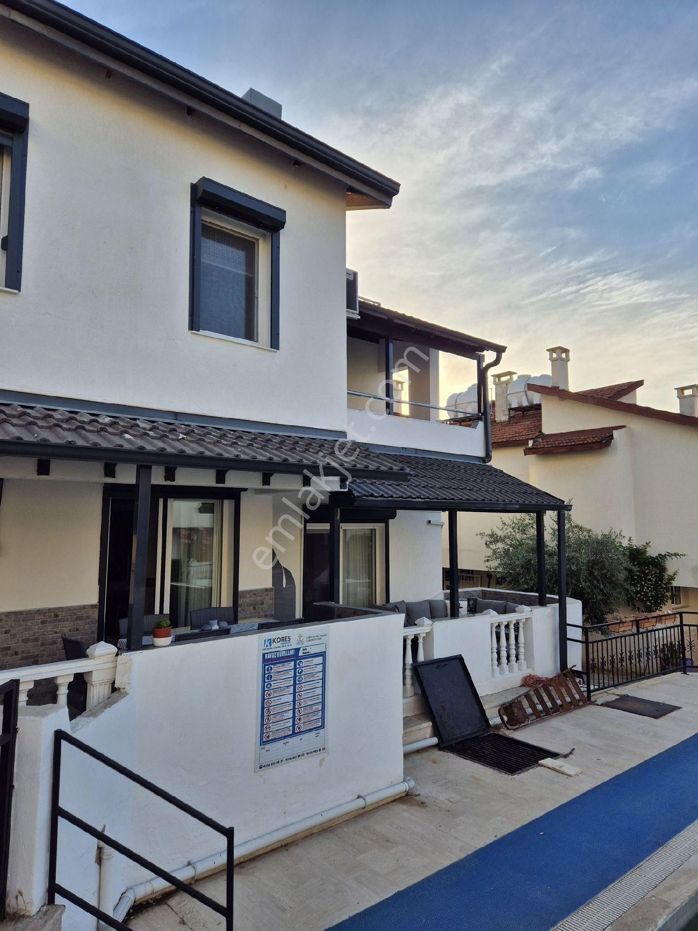 Kuşadası Satılık 3+1 Villa - Görsel 23