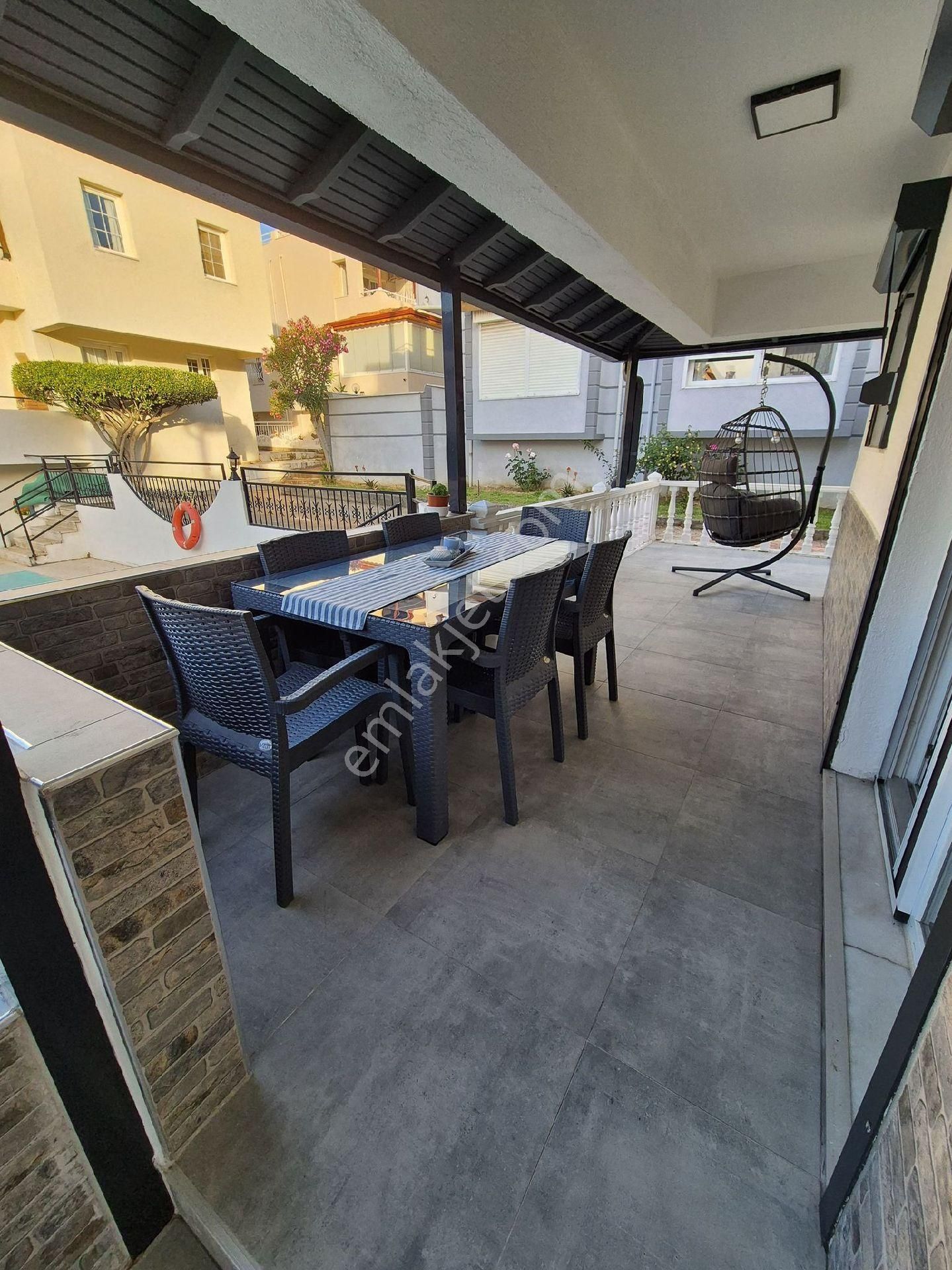 Kuşadası Satılık 3+1 Villa - Görsel 24