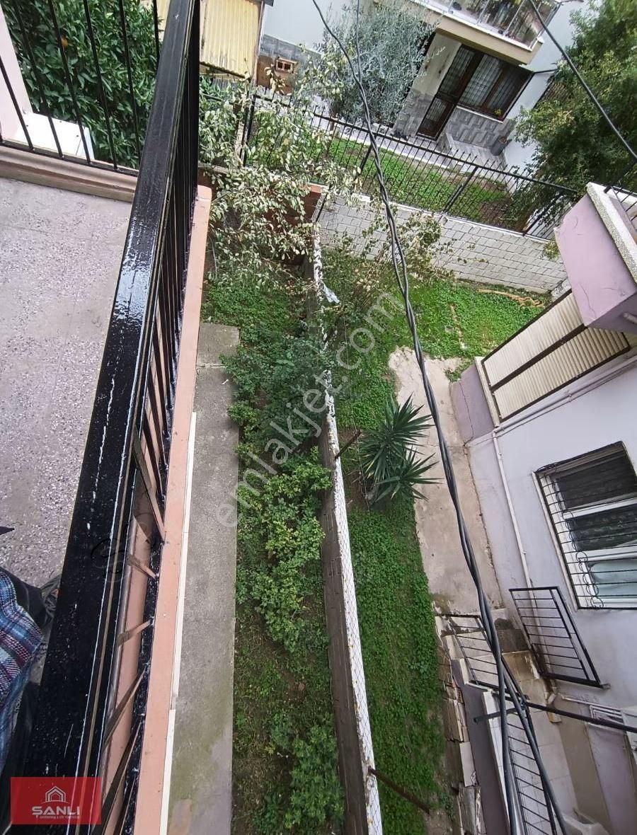 Buca Üçkuyular Pazaryeri, Halısaha Karşısı Kiralik Daire - Görsel 12