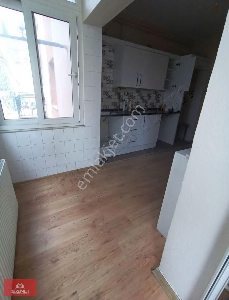 Buca Üçkuyular Pazaryeri, Halısaha Karşısı Kiralik Daire - Görsel 6