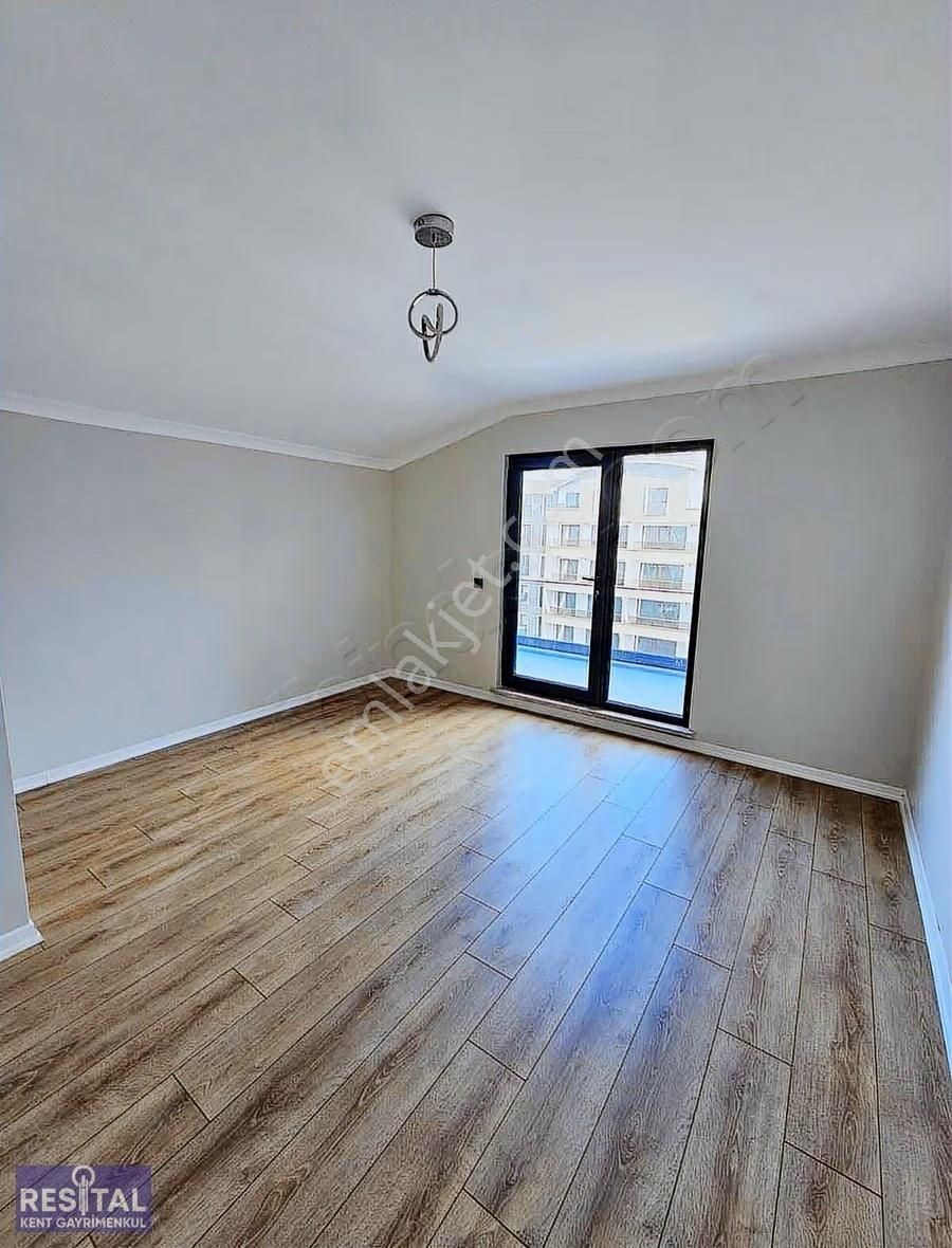 Kayapa 30 Havuzlu Sitede 4+1 150 M² Dubleks - Görsel 3