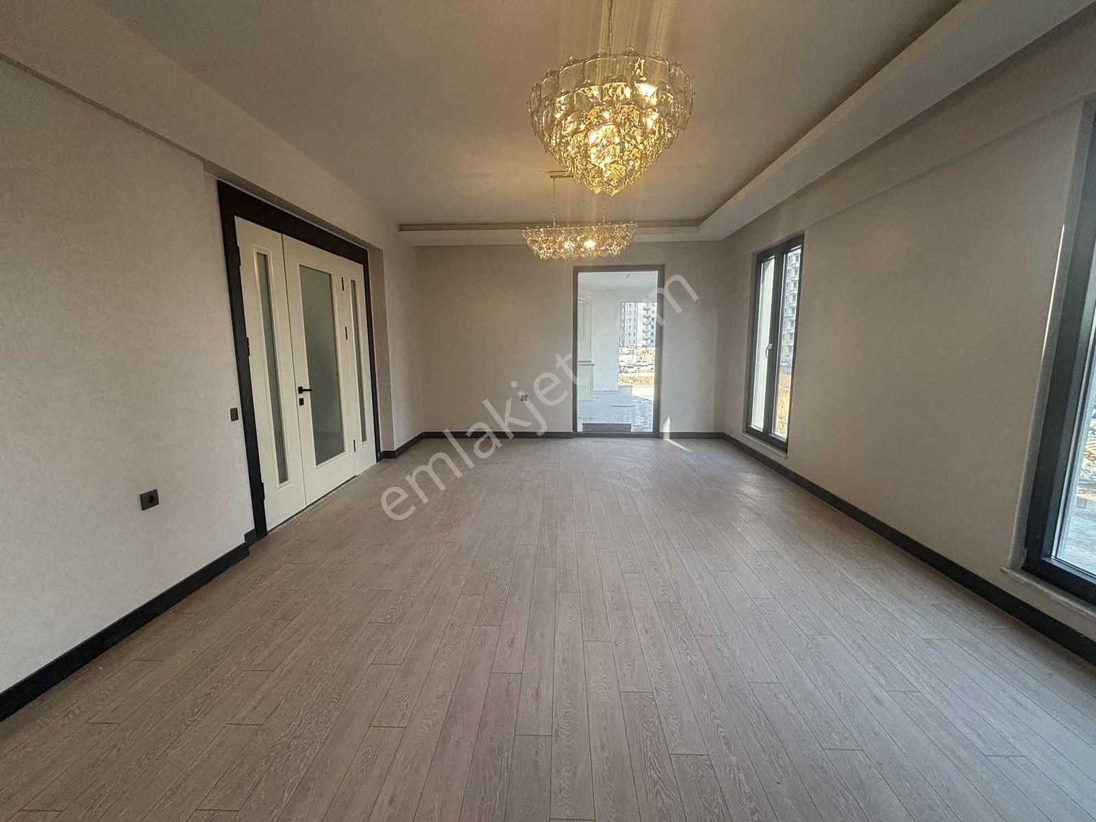 Polatlı Şehitlik Ultra Lüks 4.5+1 Ada Mutfak Kapalı Otopark - Görsel 12