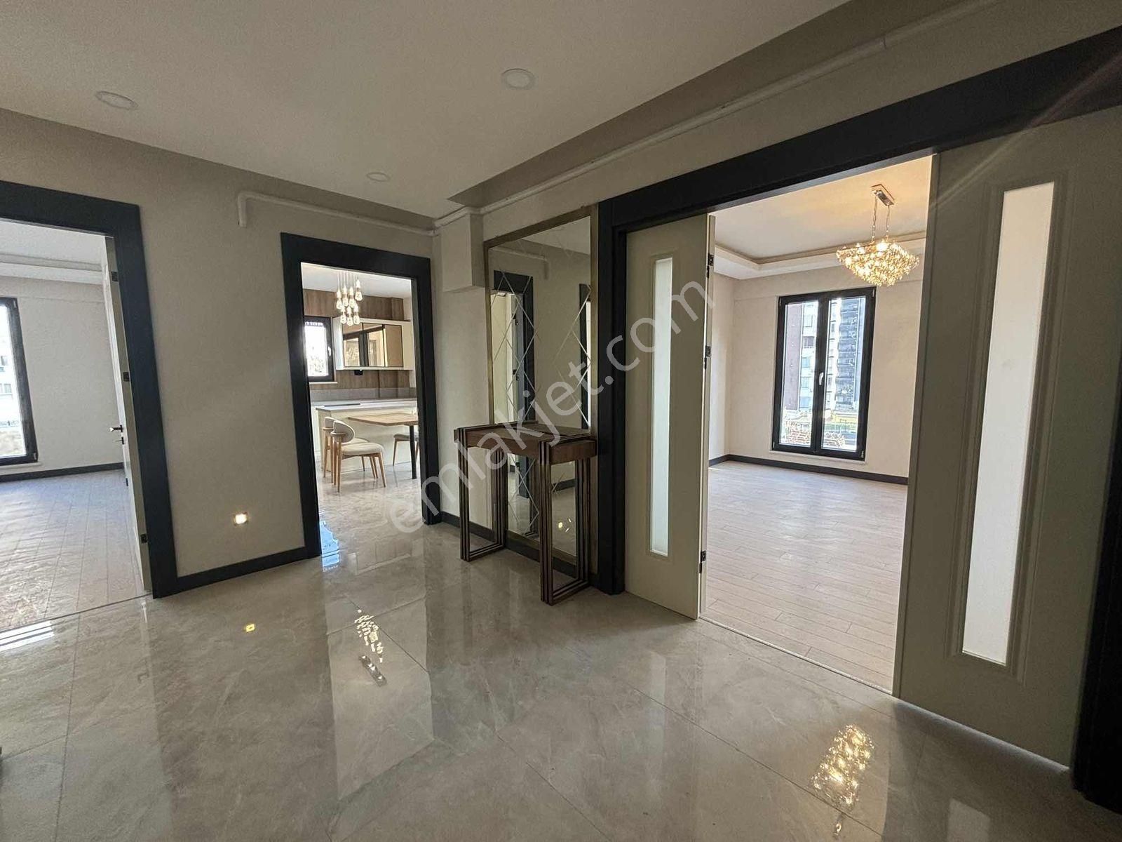 Polatlı Şehitlik Ultra Lüks 4.5+1 Ada Mutfak Kapalı Otopark - Görsel 9