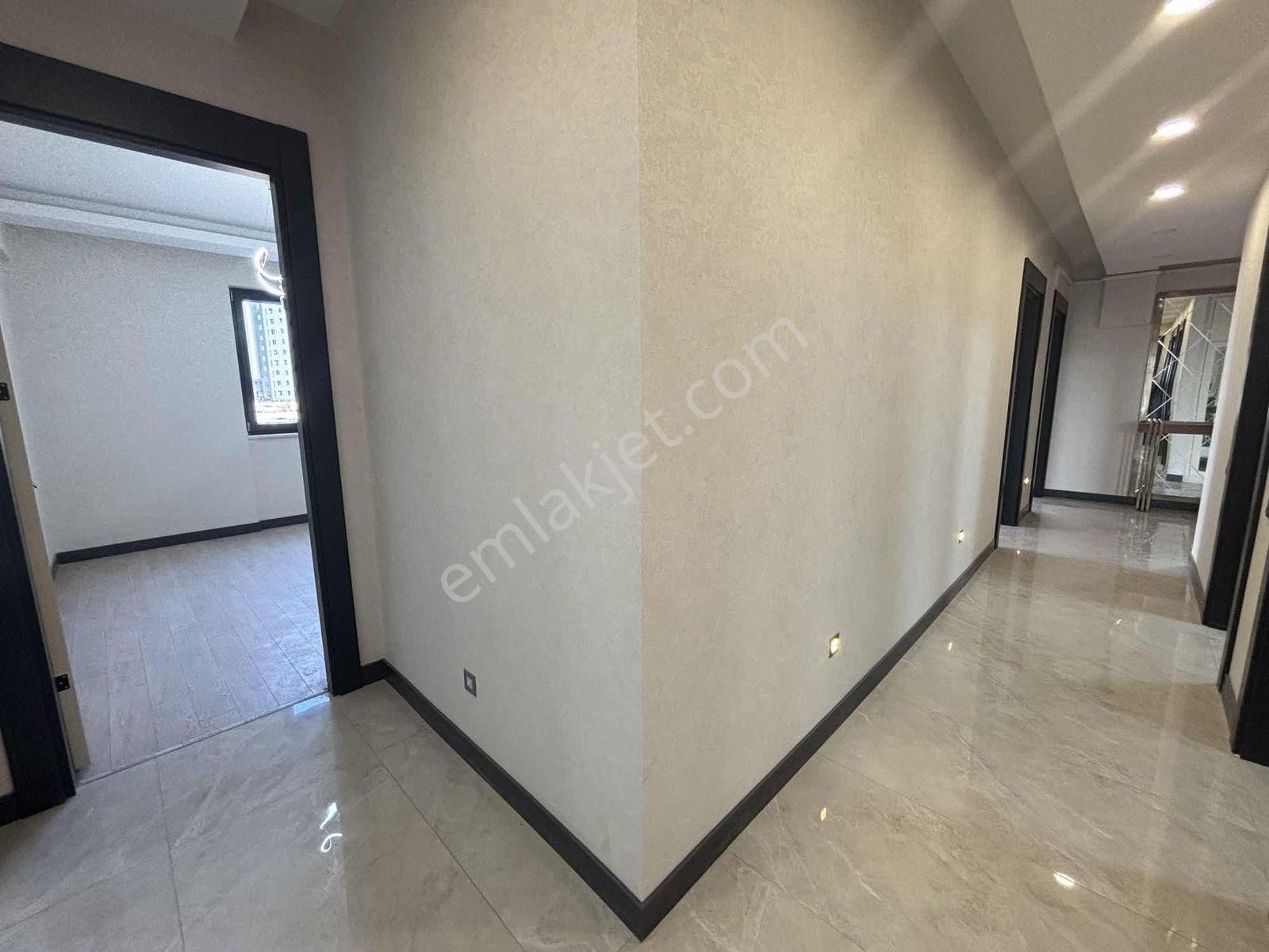 Polatlı Şehitlik Ultra Lüks 4.5+1 Ada Mutfak Kapalı Otopark - Görsel 6