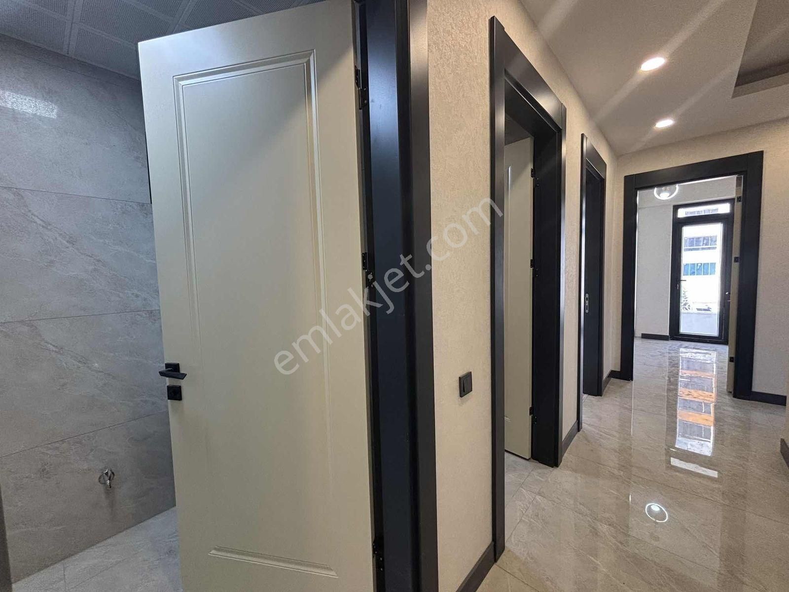 Polatlı Şehitlik Ultra Lüks 4.5+1 Ada Mutfak Kapalı Otopark - Görsel 34