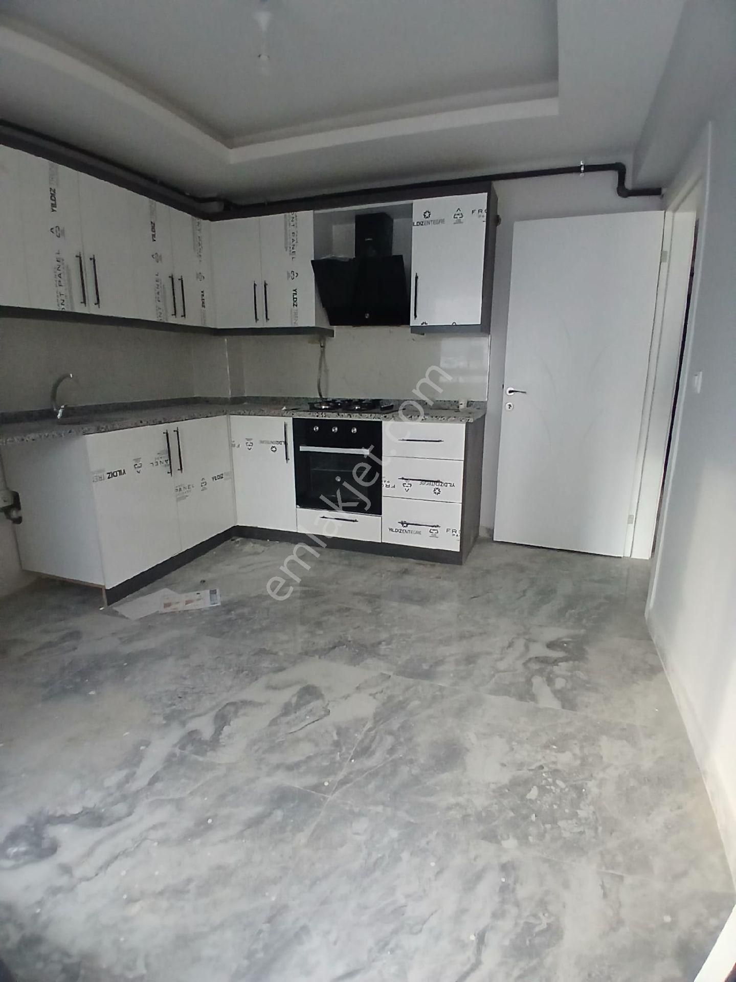 İzmir Torbalı Muratbey Mahallesinde 2+1 Sıfır Geniş Daire Satılık