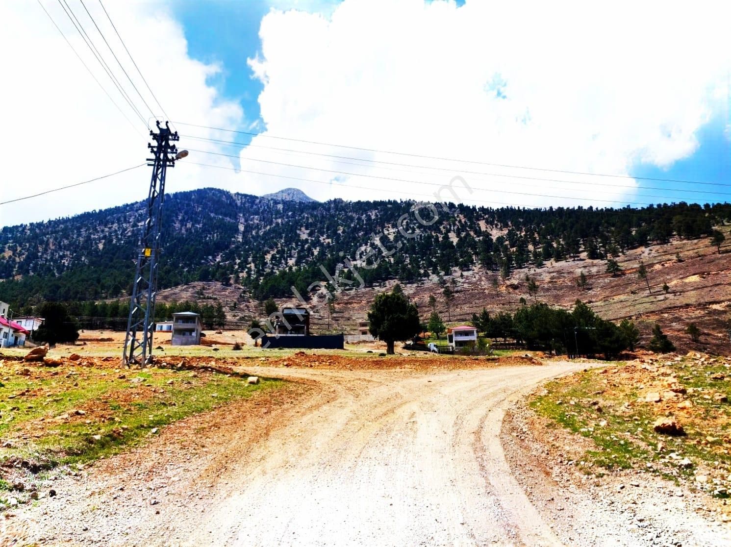 Kar Emlaktan Yenikonacık Bozkırlı Mevkiinde 400 M2 İmarlı İfrazlı Satılık Arsa - Görsel 18