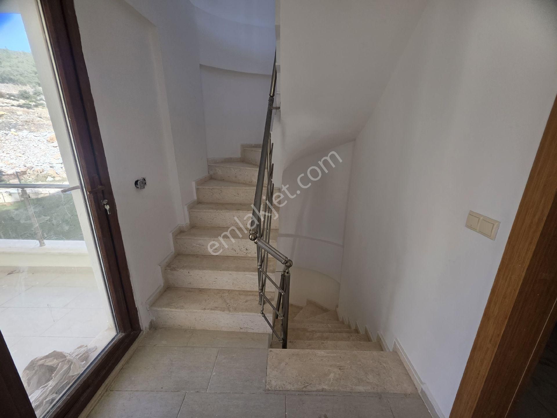 Didim Akbük Full Yapılı Satılık Villa - Görsel 22