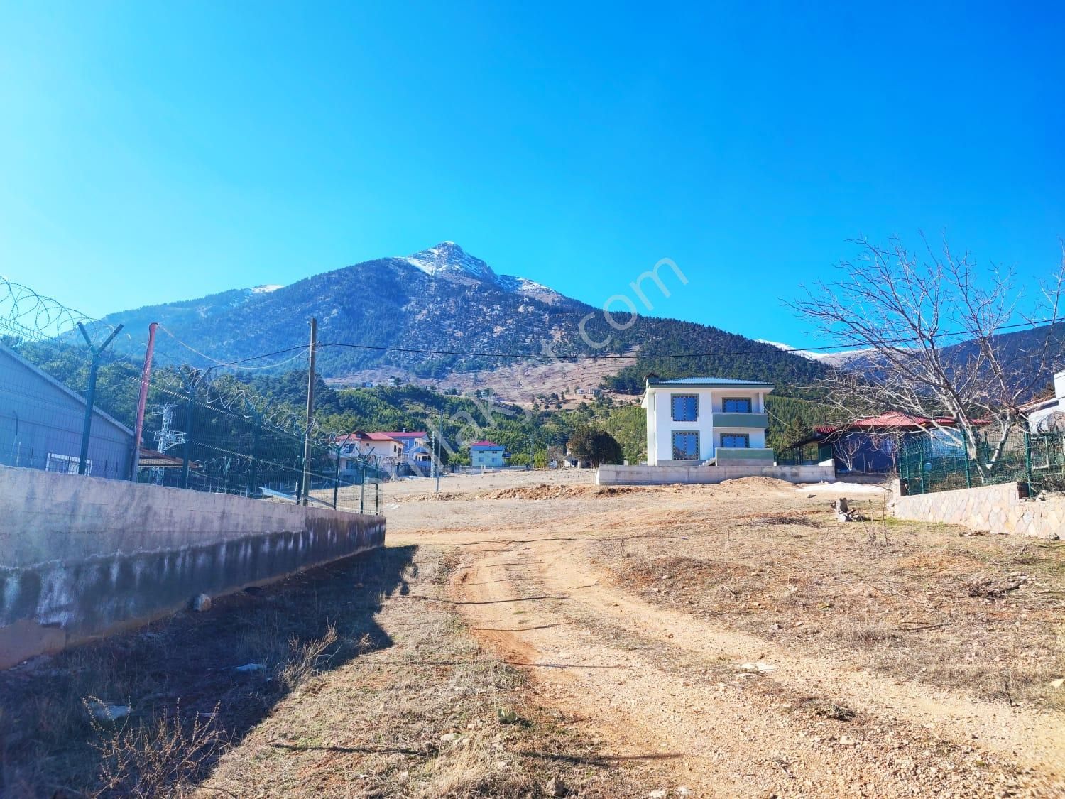 Kar Emlaktan Yenikonacık Kırıntı Mevkiinde 325 M2 İmarlı İfrazlı Satılık Arsa - Görsel 11