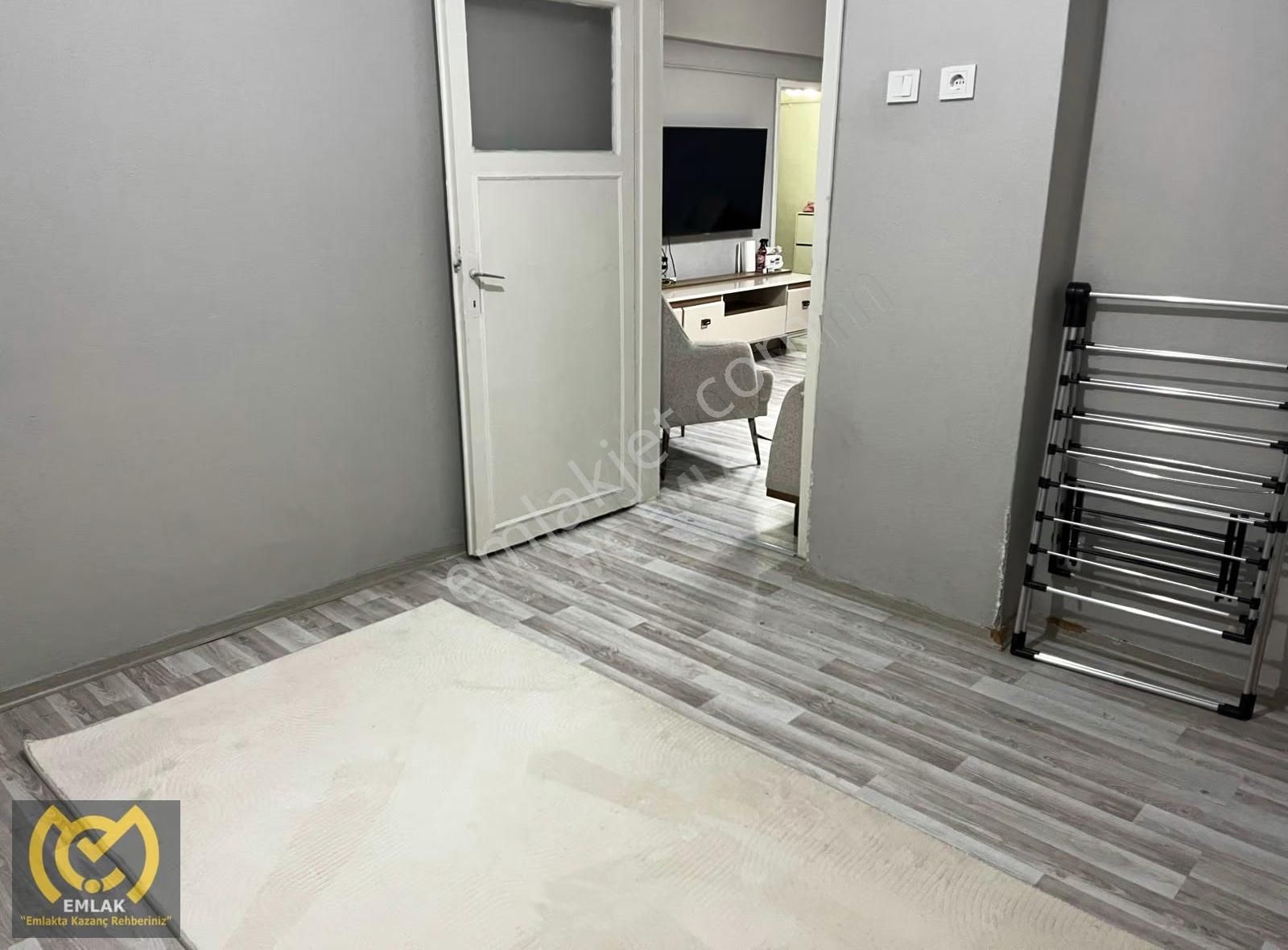 Mç Emlaktan Akşemsettin Mh. 3+1 Ara Katta Satılık Daire