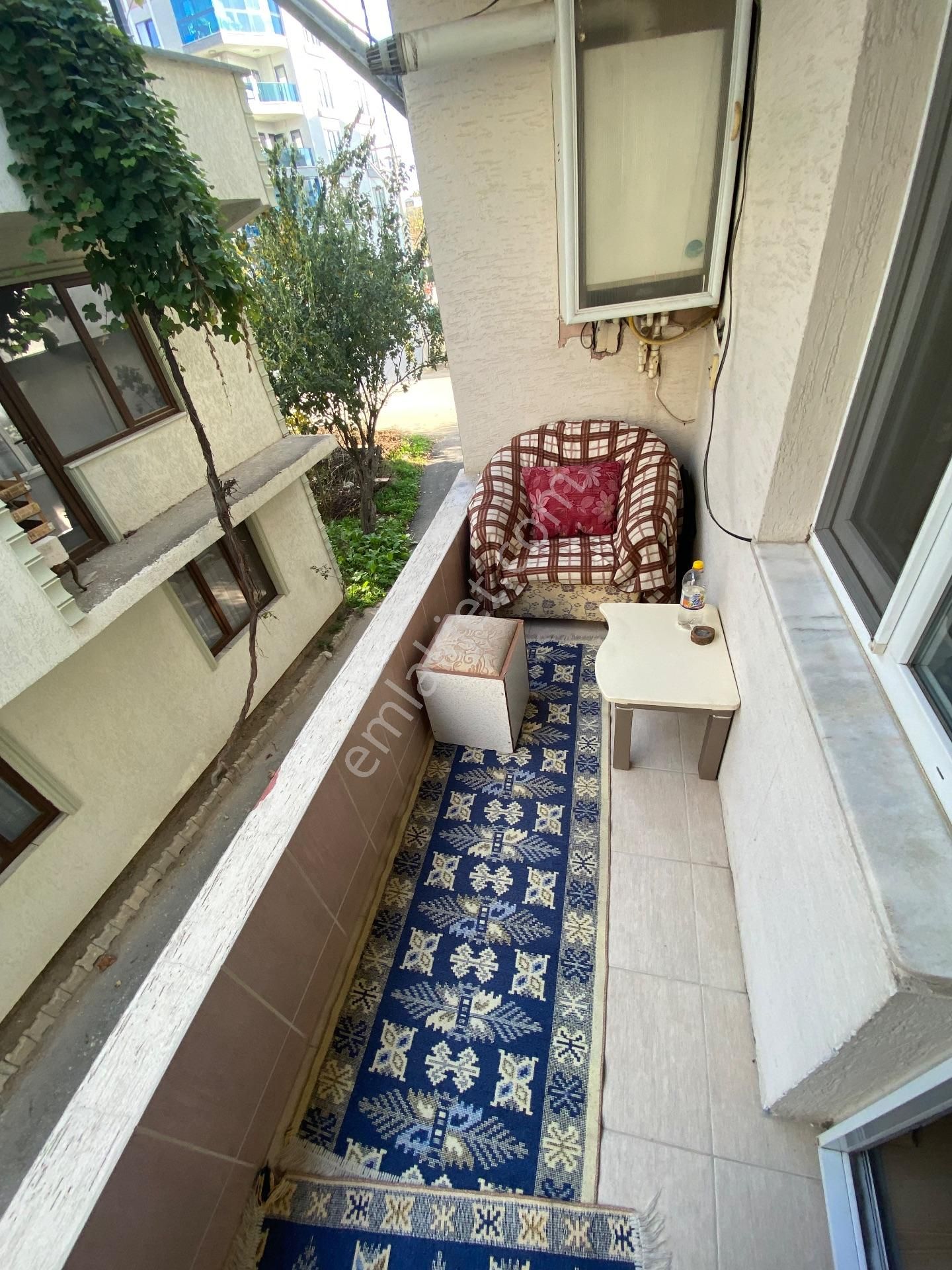 Yunuseli'de 3 Katlı, 3 Daireli Komple Satılık Müstakil Bina - Görsel 14