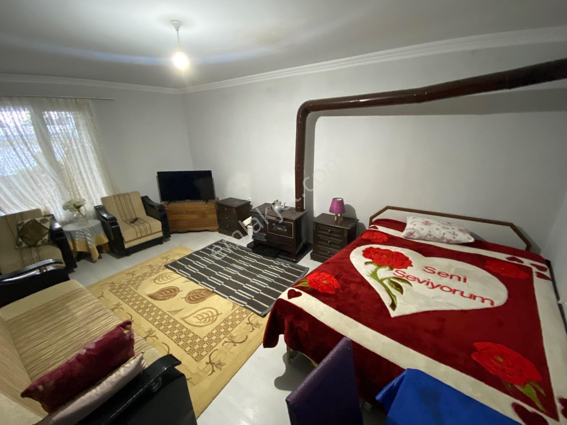 Yunuseli'de 3 Katlı, 3 Daireli Komple Satılık Müstakil Bina - Görsel 26