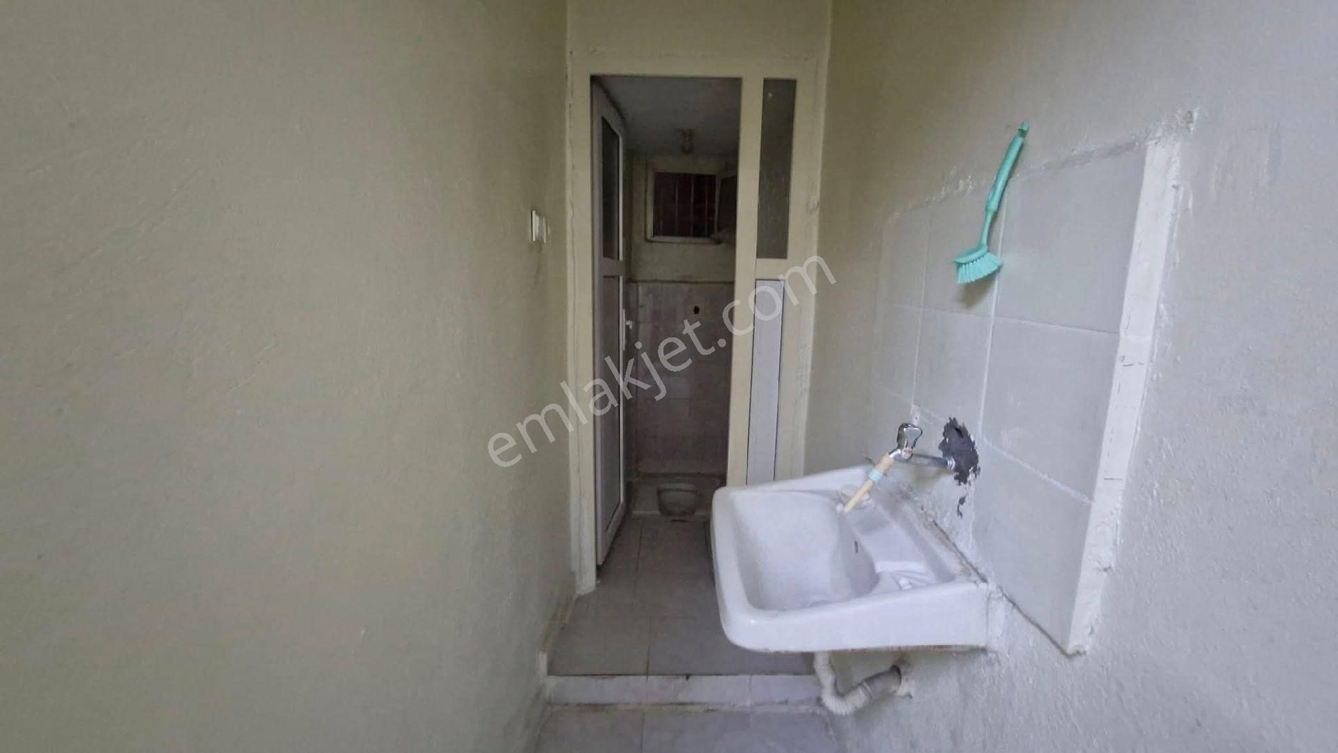 Emir Emlak Ve Gayrimenkulden Yeşilevler Mahallesinde Müstakil Ev - Görsel 31