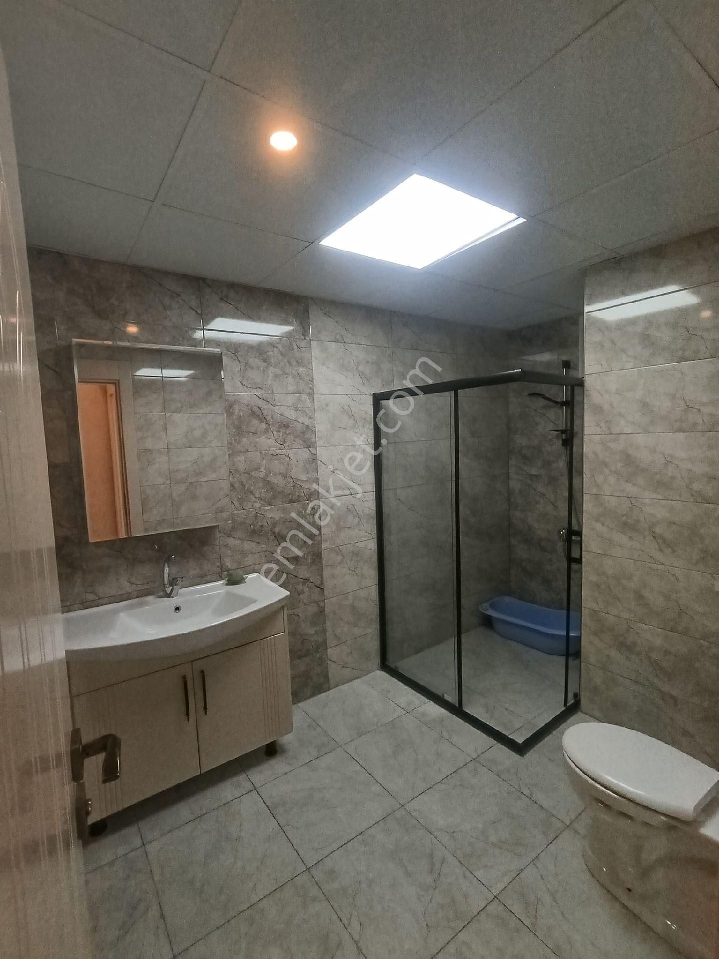 Gaziantep Şehitkamil De Abdulkadir Yüksel Devlet Hastanenin Yukarısında 29 Ekim Cüneyt Te - Görsel 11