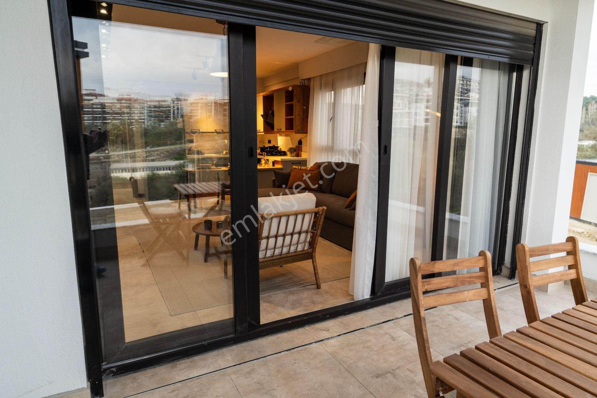 Kuşadası'nda Satılık, Sıfır, 2+1 Lüks Daireler - Görsel 23