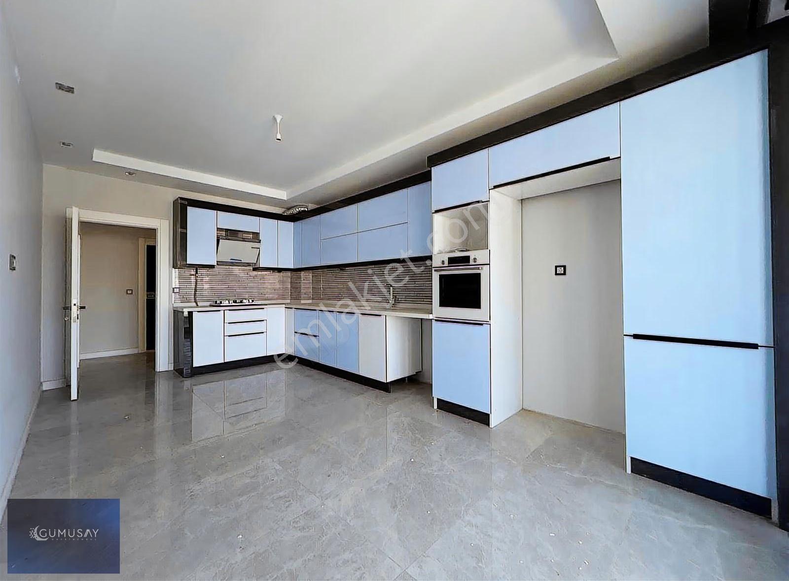 Gümüşay'dan Çamlıca Mahallesi Site İçi Satılık 3+1 Daire