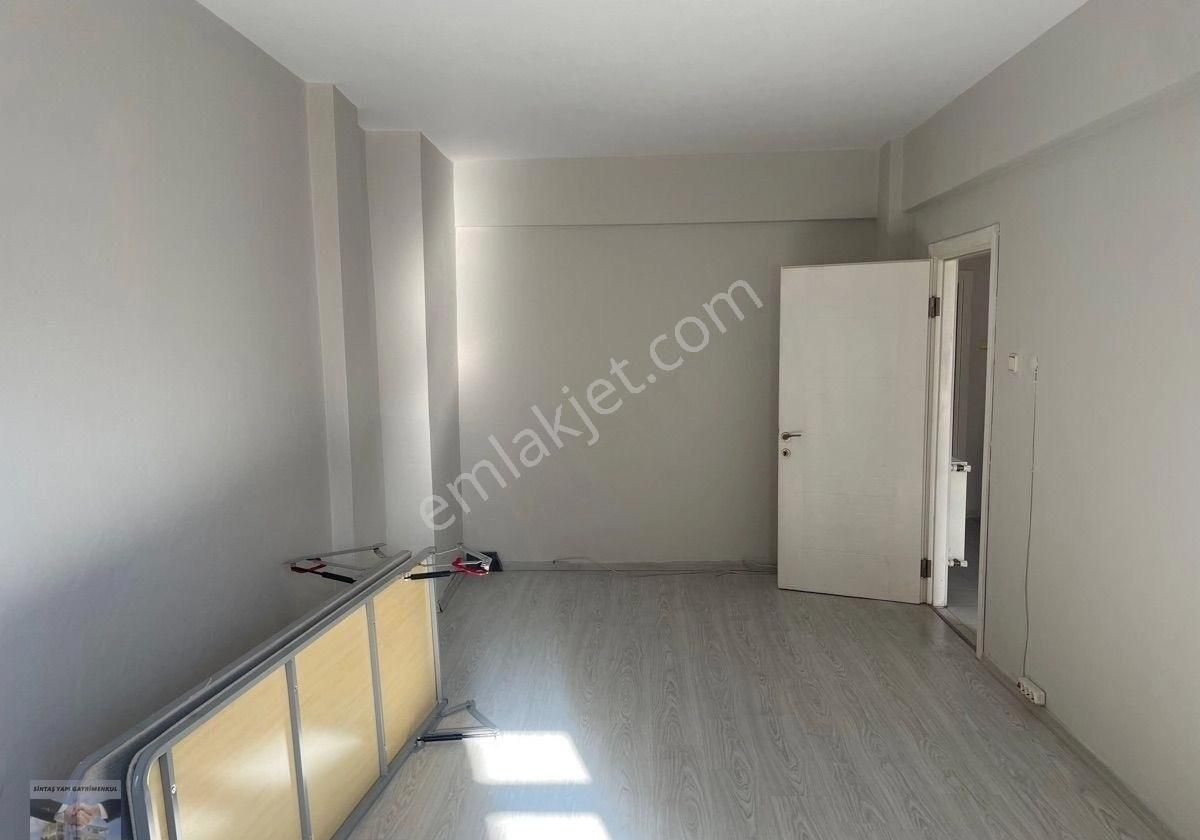 Tekirda Süleymanpaşa Zafer Mahallesi Satılık 2 + 1 Daire