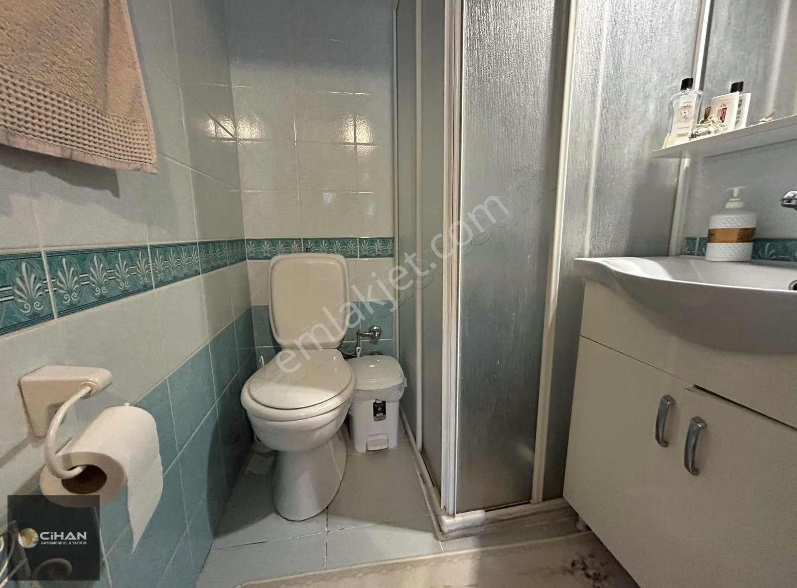 Ürkmez De Denize Sıfır Sitede Havuz Manzaralı Satılık Villa - Görsel 18