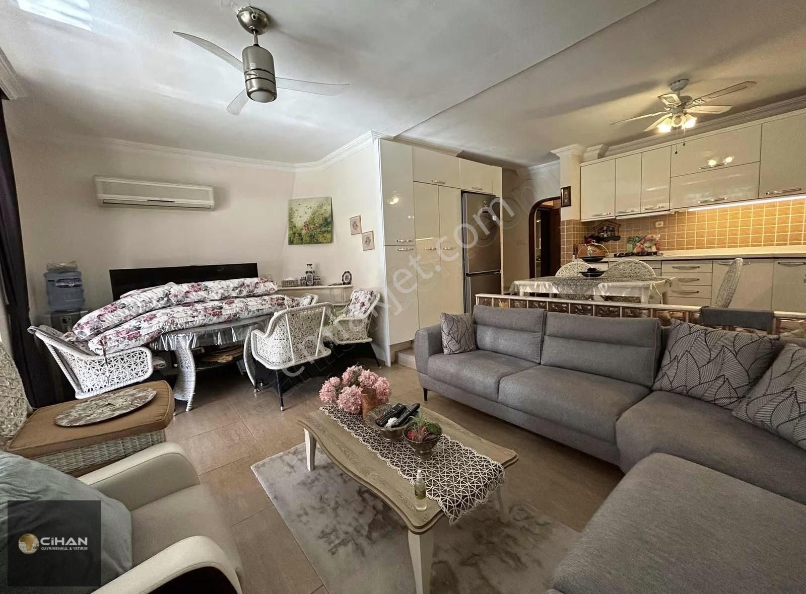 Ürkmez De Denize Sıfır Sitede Havuz Manzaralı Satılık Villa - Görsel 29