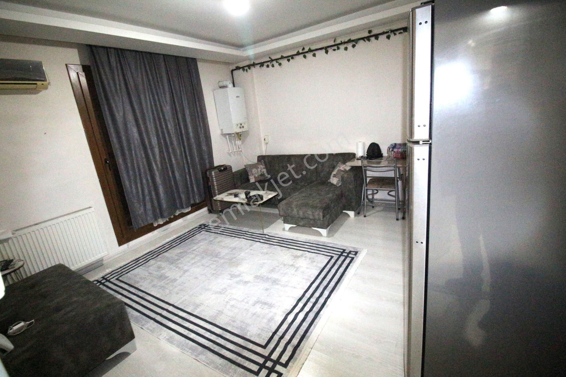 Arga'dan Buca Üçkuyular Meydanı Yakını Eşyalı 1+1 Kiralık Daire - Görsel 7