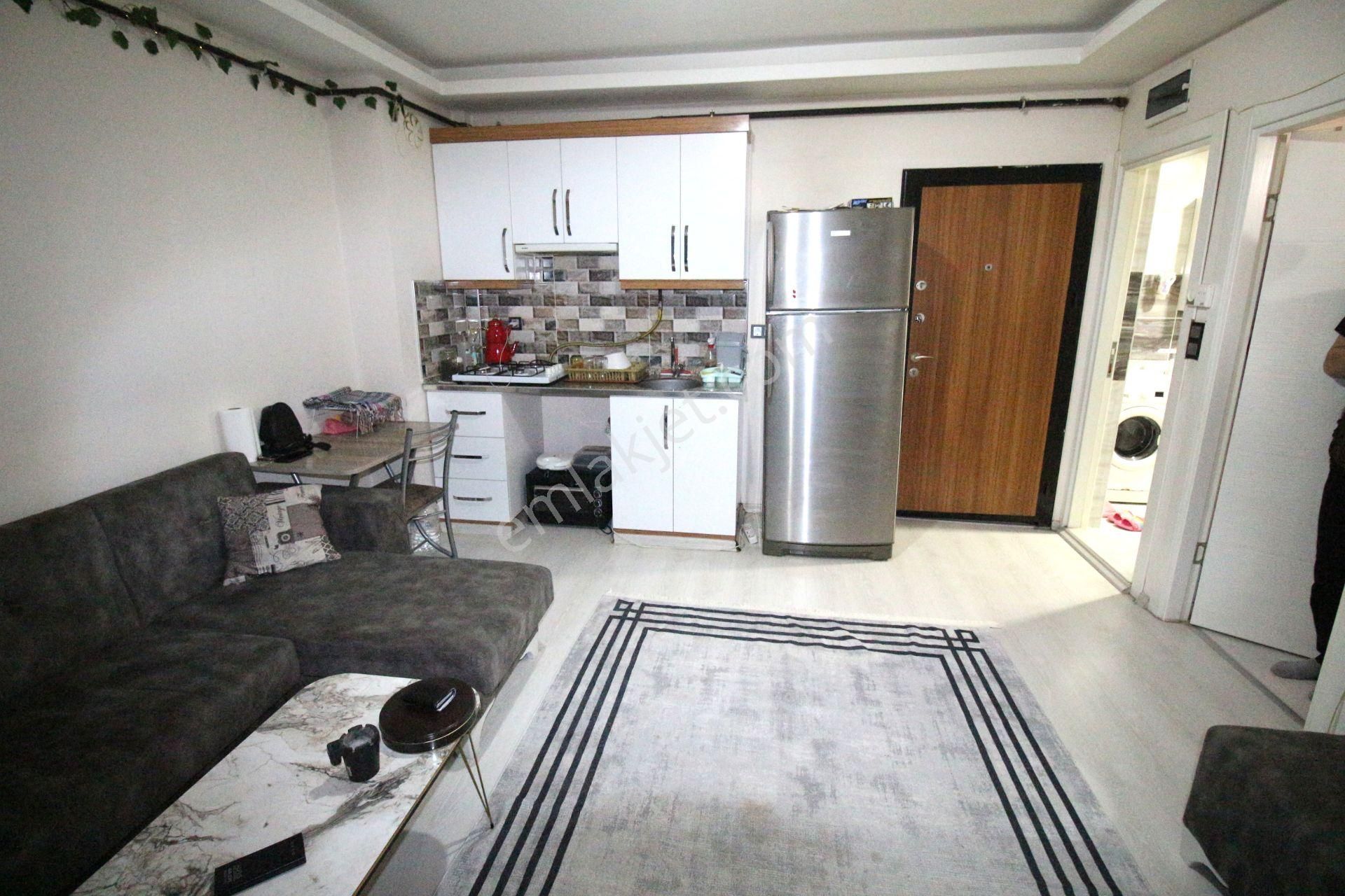 Arga'dan Buca Üçkuyular Meydanı Yakını Eşyalı 1+1 Kiralık Daire - Görsel 8