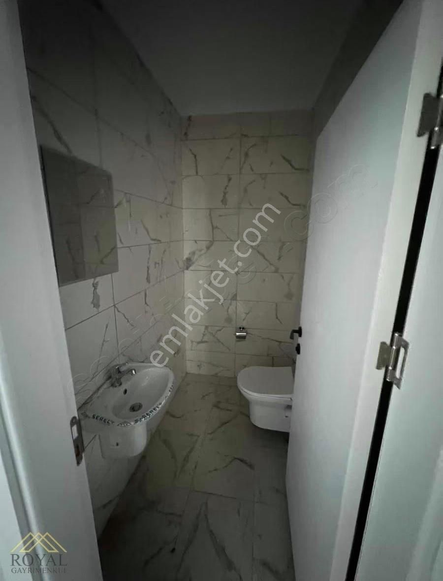 Kaşüstü Merkezde Harika Lokasyonda Kiralık Daire - Görsel 8