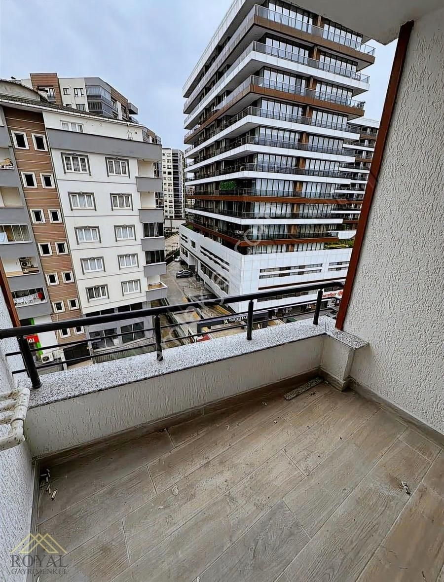 Kaşüstü Merkezde Harika Lokasyonda Kiralık Daire - Görsel 13