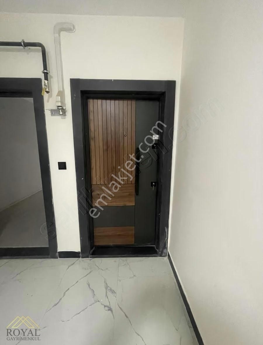 Kaşüstü Merkezde Harika Lokasyonda Kiralık Daire - Görsel 12