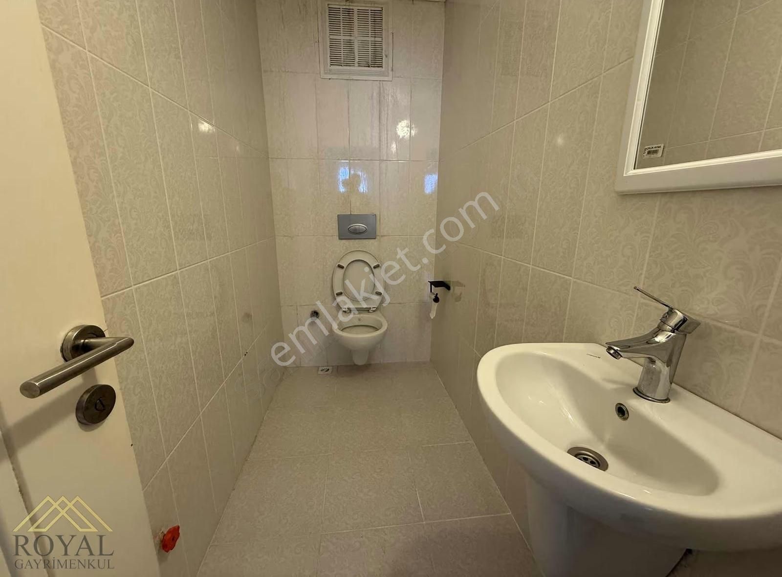 Royal Gayrimenkul Trabzon Yomra Deniz Manzaralı 3+1 Daire - Görsel 8