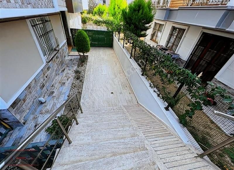 Beylikdüzü Kavaklı'da 5+2 Kelepir Dubleks - Görsel 24