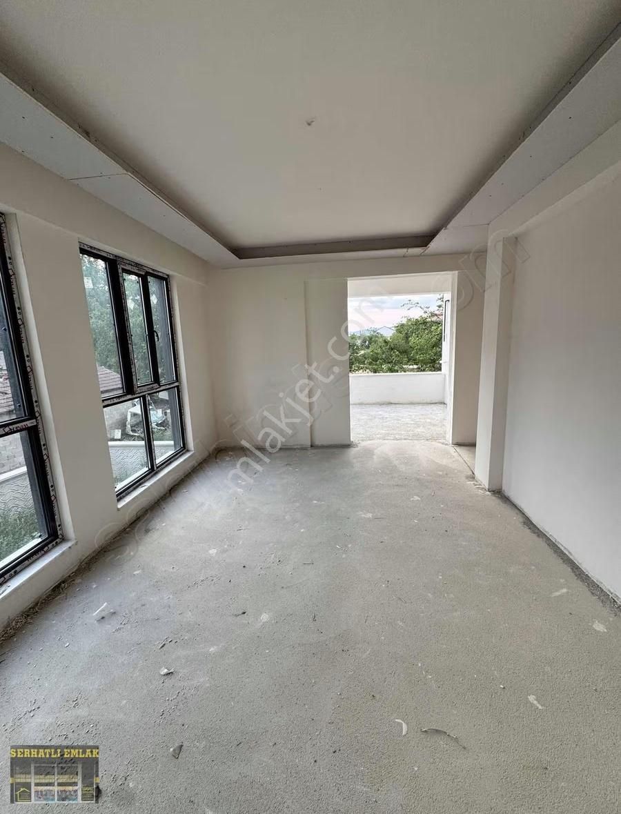 Serhatlı'dan Cerrahta Ara Kat Daire - Görsel 3