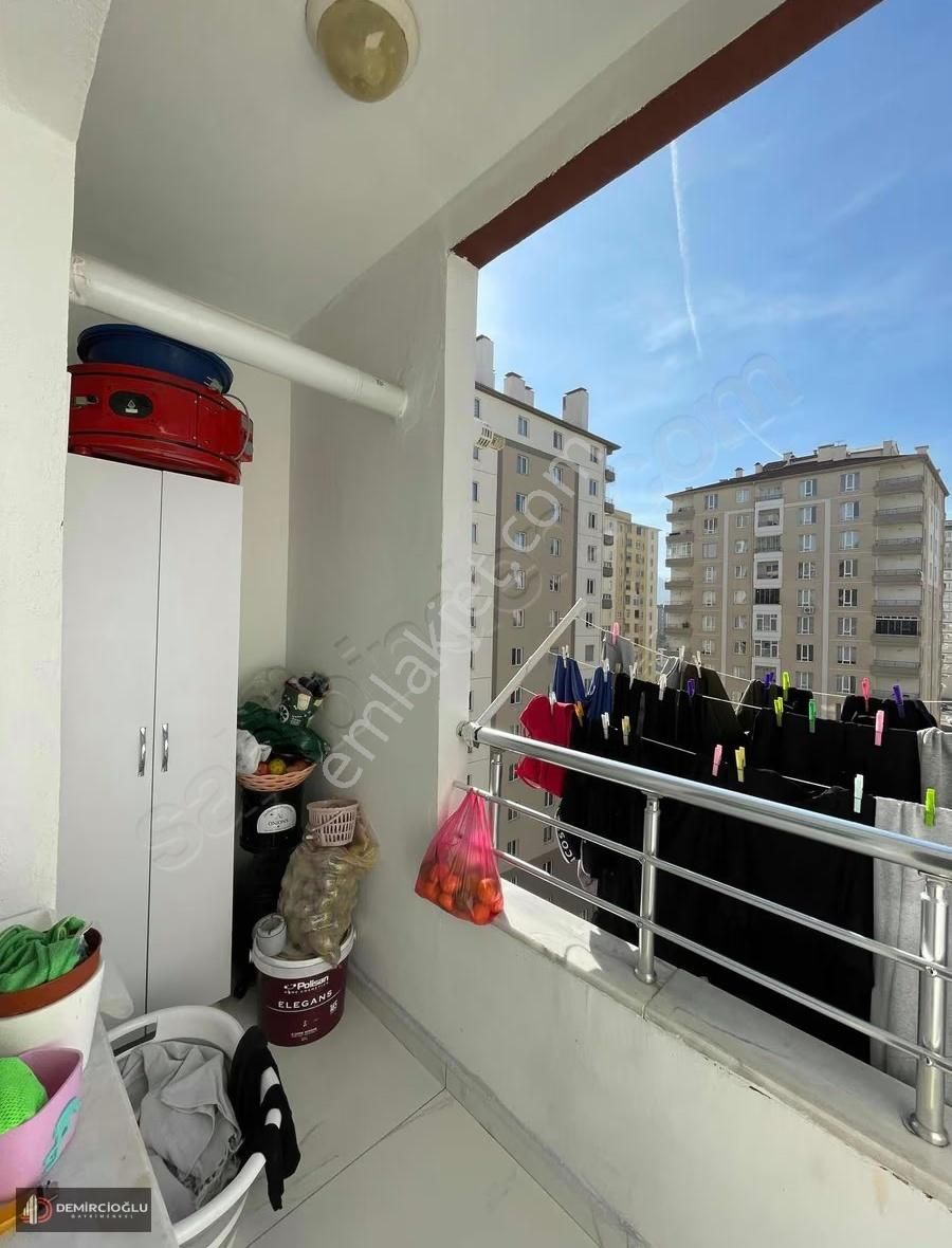 Anayurt. Meydanda. Masrafsız Yapsat Dairesi Acil - Görsel 18