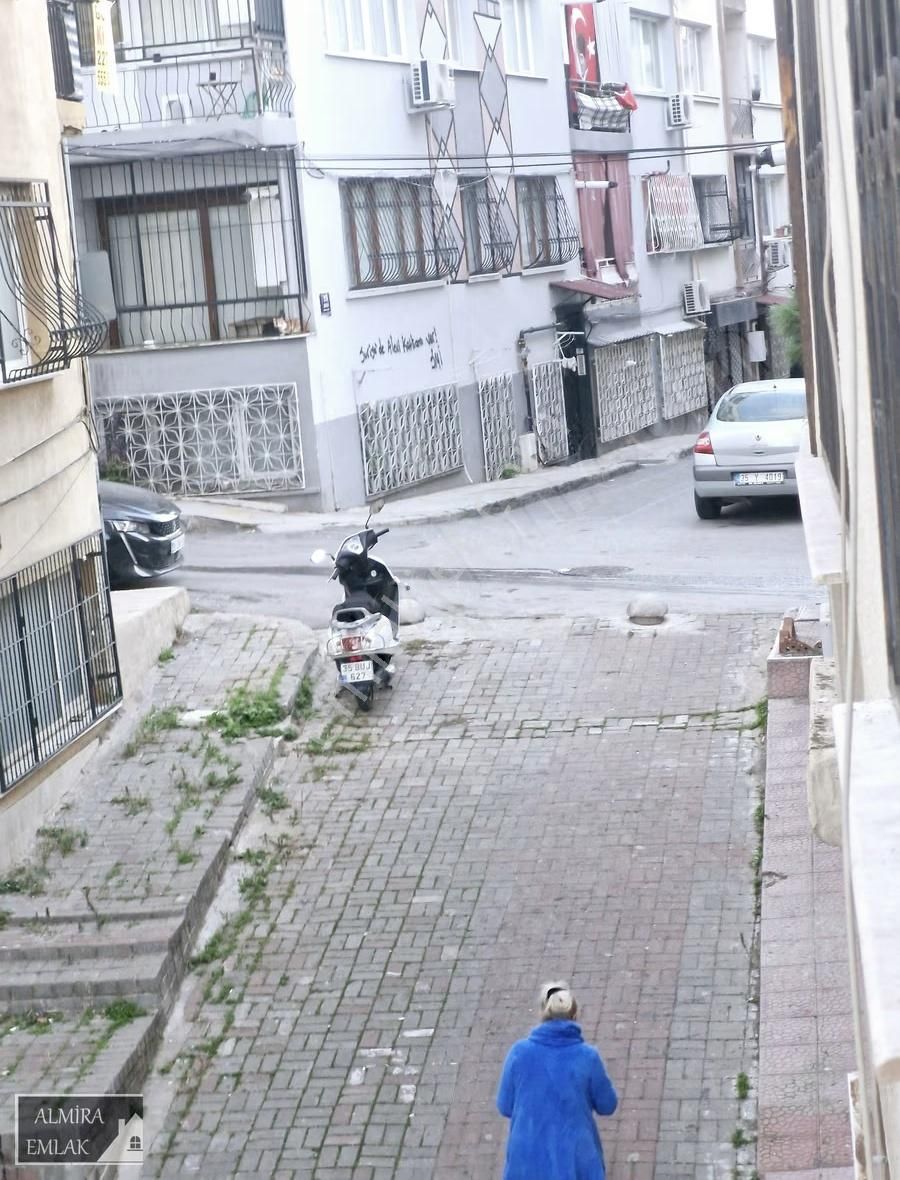 Deniz Gören Metro Yakını 2+1 90m2 Köşe Daire Doğalgazlı - Görsel 5