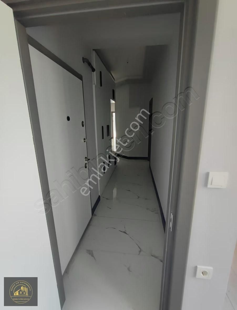 Karakeçili Caddesi Üzerinde Sıfır Binada - Görsel 22