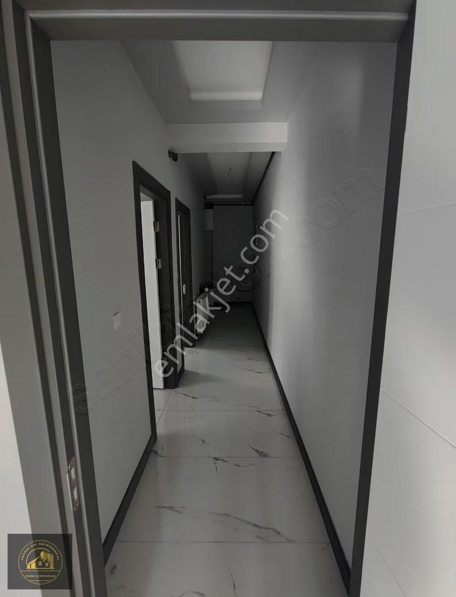 Karakeçili Caddesi Üzerinde Sıfır Binada - Görsel 12