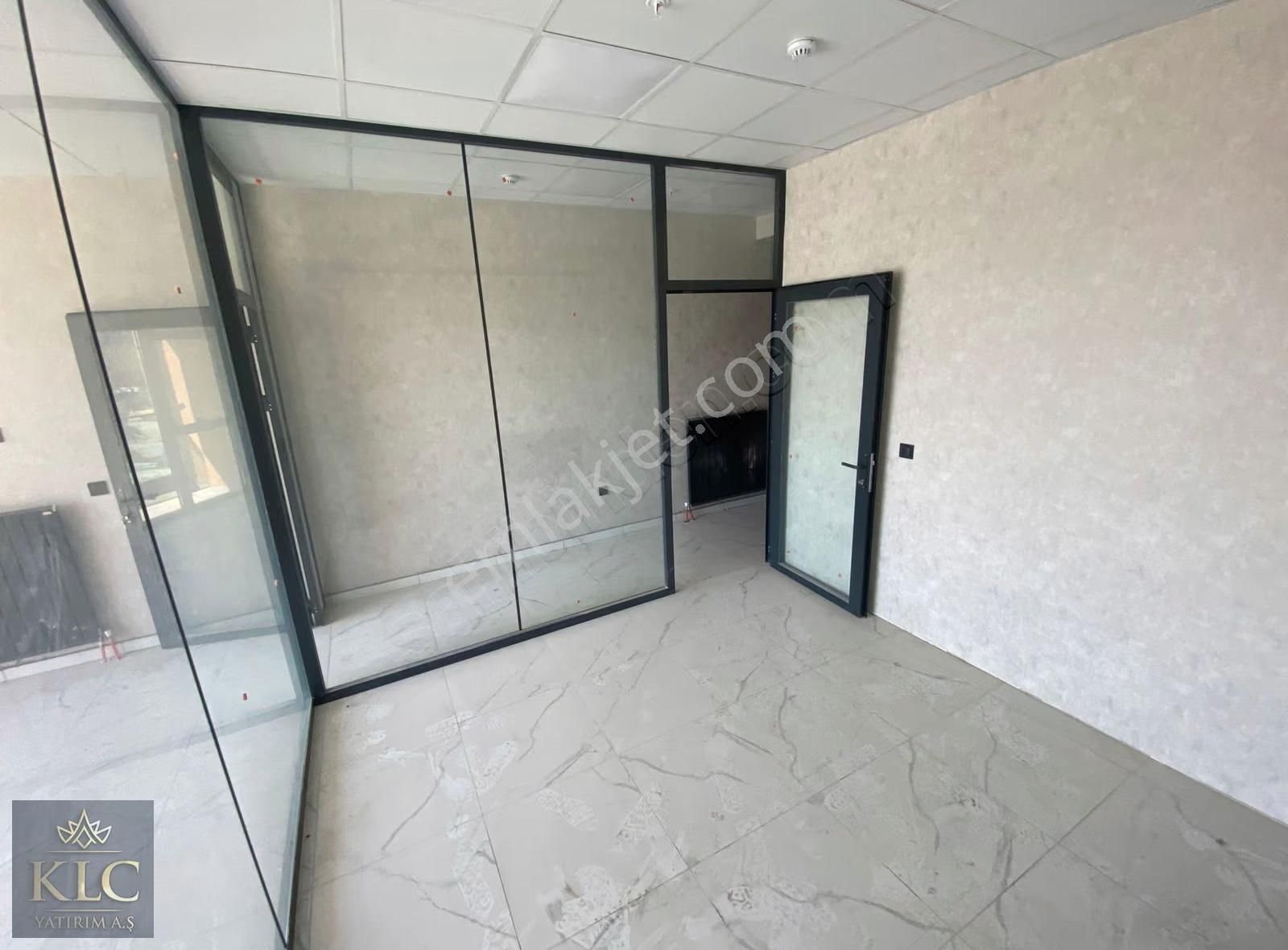 Klc Yatırım A.ş.'den Mega Bulvar'da 1+1 Ofis - Görsel 4