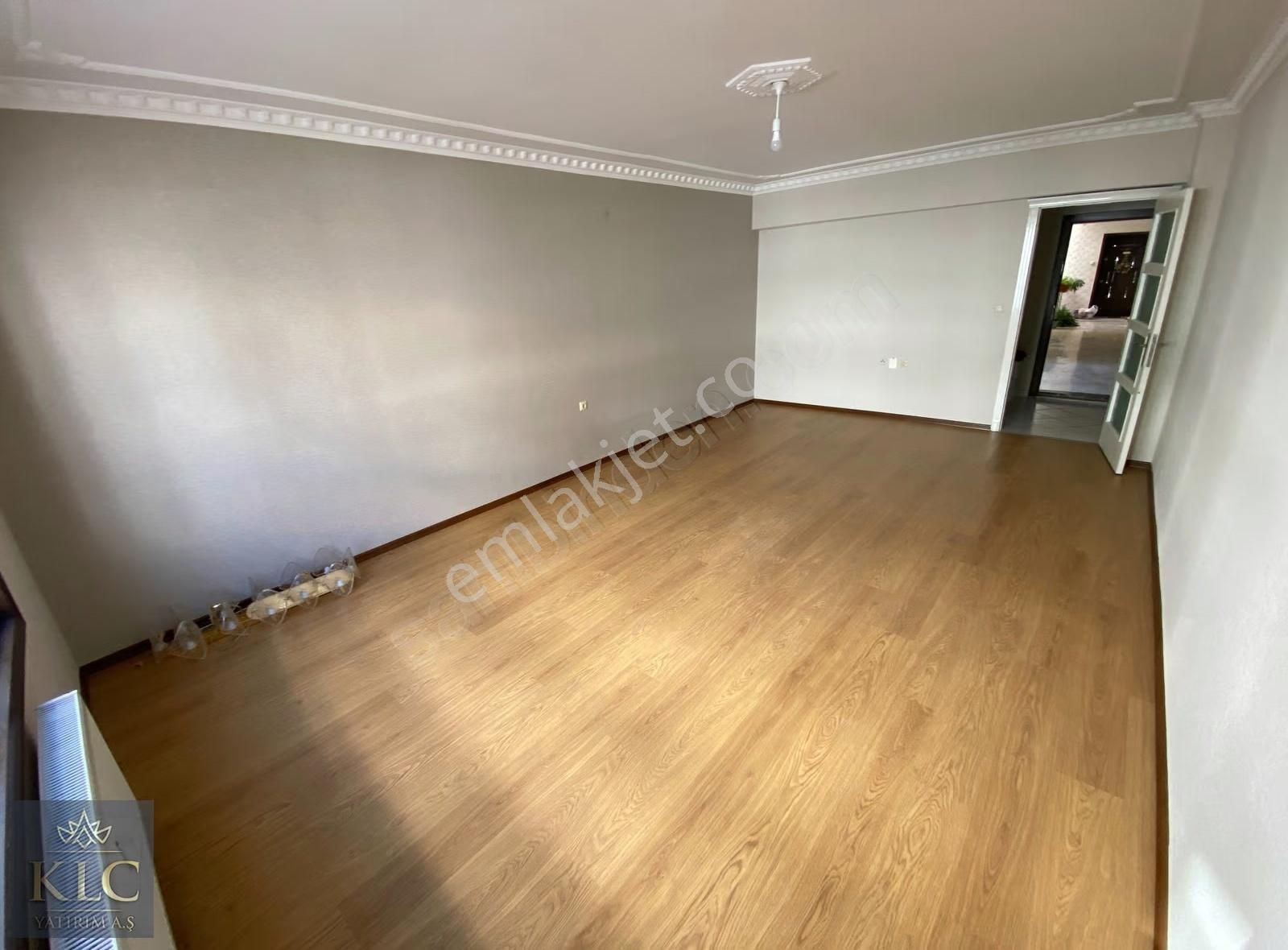 Klc Yatırım A.ş.'den Orta Kat 3+1 Asansörlü Bina 130m² Daire - Görsel 26