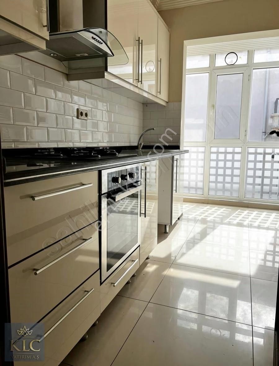 Klc Yatırım A.ş.'den Dikmen Cad. Ön Cephe 3+1 Full Yapılı Daire - Görsel 4