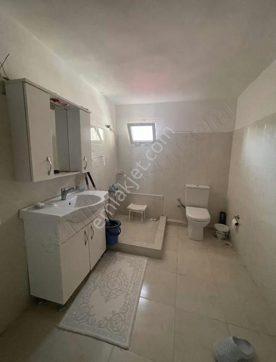 Sarıyer Büyükdere'de Bahçeli Deniz Manzaralı Satılık - Görsel 5