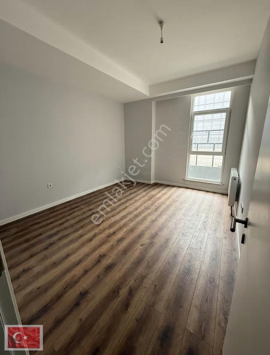 Yiğitcan'dan Teras Park Sitesinde Havuzlu Oyun Parklı Sitede 3+1 - Görsel 19